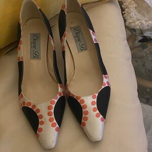 Vero Cuoio Black and Red Polka Dot Heels